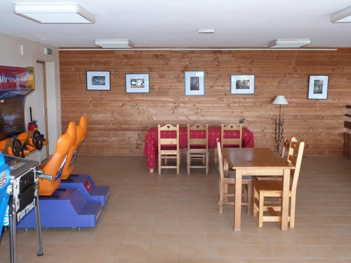 Residence Le Bois De La Reine Супер Бес Екстериор снимка