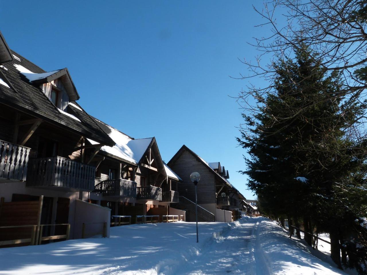 Residence Le Bois De La Reine Супер Бес Екстериор снимка
